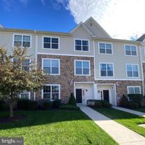 310 E Barnard St - Photo 1 of 1