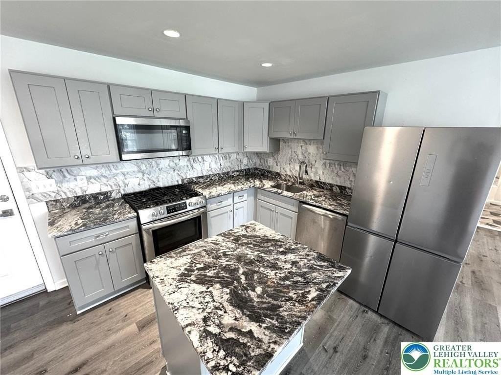 938 East 4th Street #G05 - Photo 3 of 22