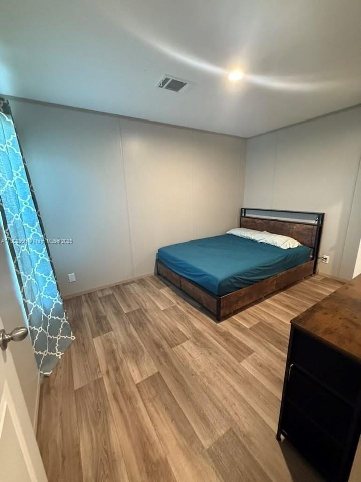 1250 Homestead Ave #0 - Photo 6 of 31