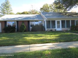 featured image of 530A Portsmouth Dr