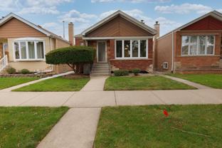 5047 S Leclaire Ave - Photo 1 of 1