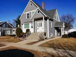 featured image of 9837 Minnick Ave