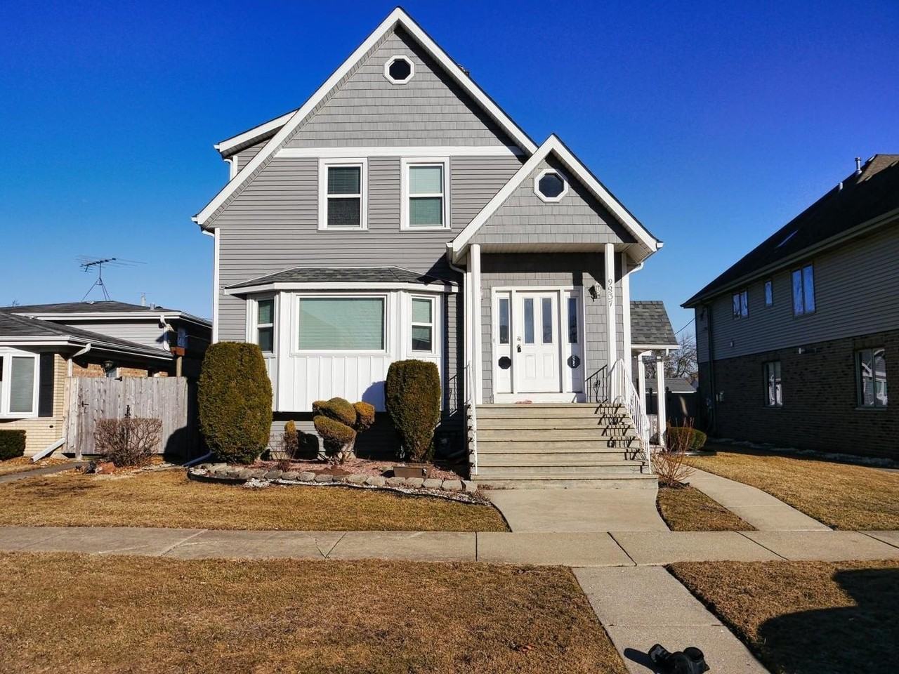 9837 Minnick Avenue - Photo 2 of 17