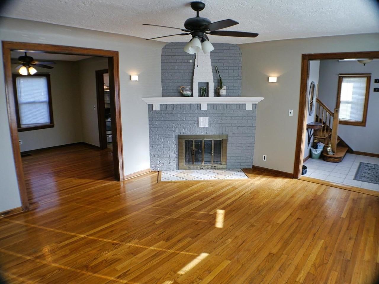 9837 Minnick Avenue - Photo 3 of 17