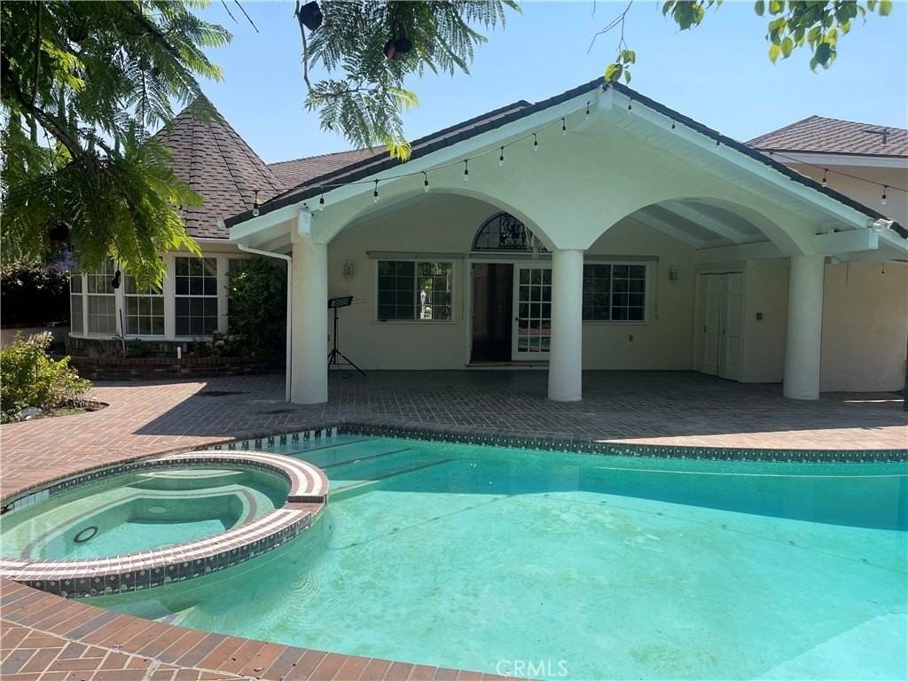 26421 Broken Bit Ln - Photo 3 of 15