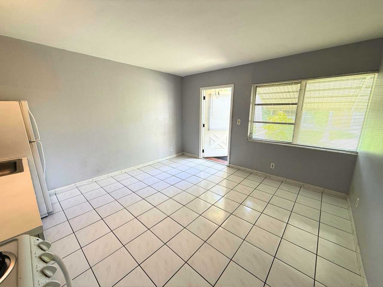 1816 Taft Street - Photo 3 of 16