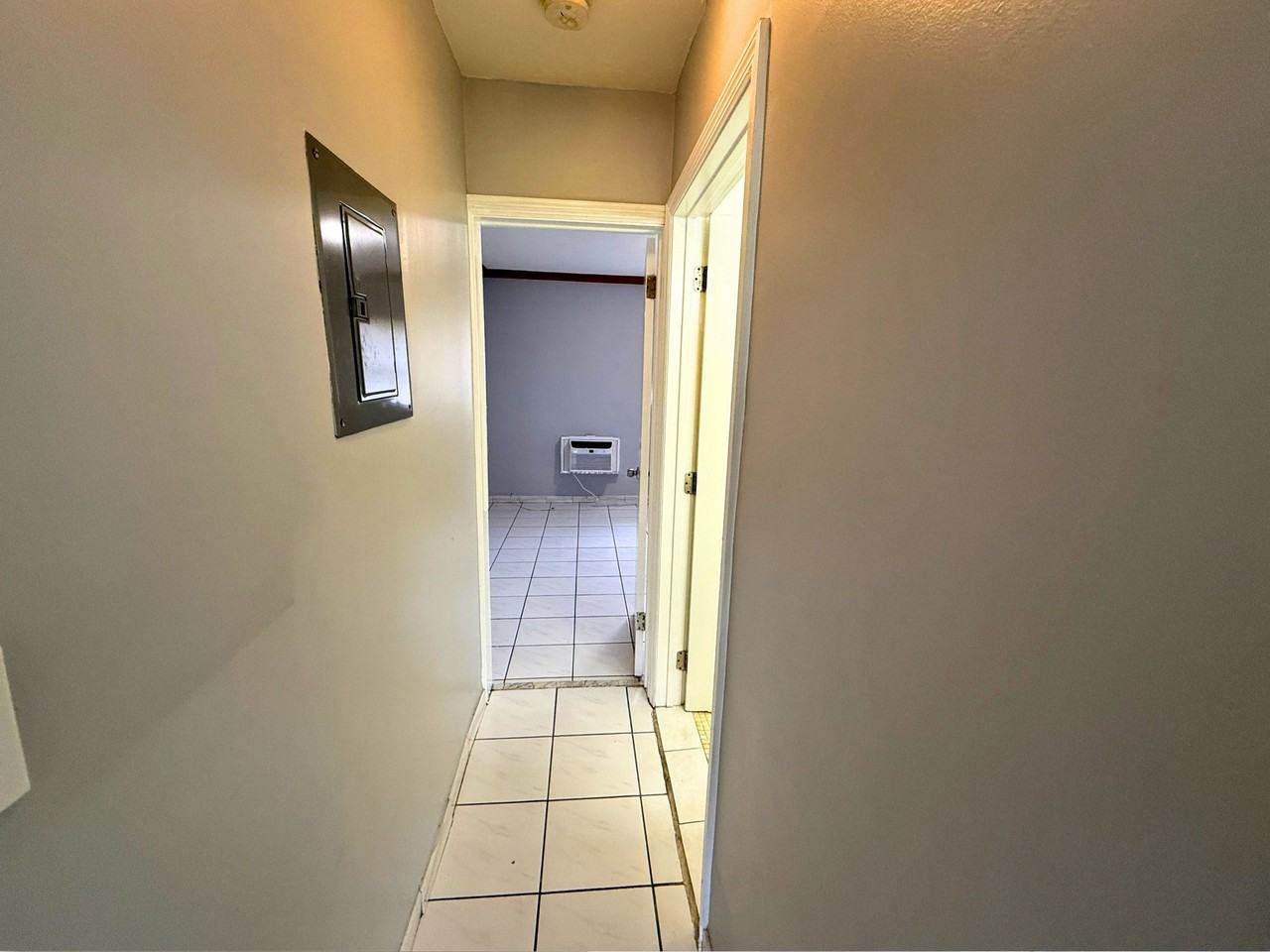 1816 Taft Street - Photo 4 of 16