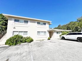 909 Southeast 14th Court - Photo 1 of 1