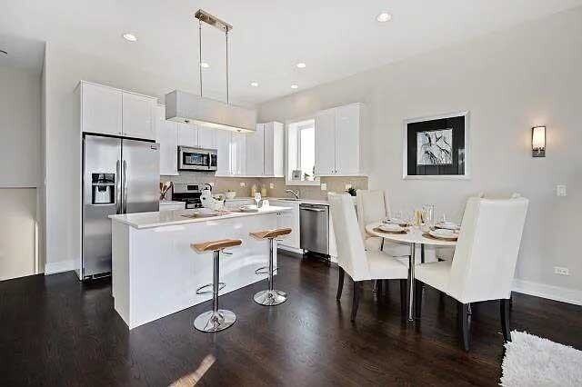 1701-03 North Kedzie Ave - Photo 2 of 19