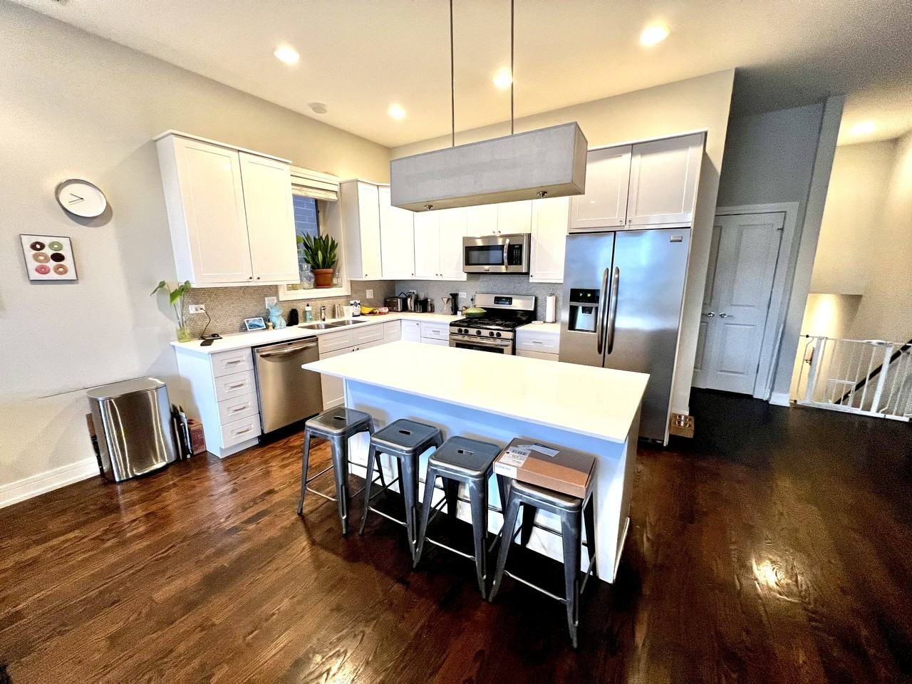 1701-03 North Kedzie Ave - Photo 7 of 19