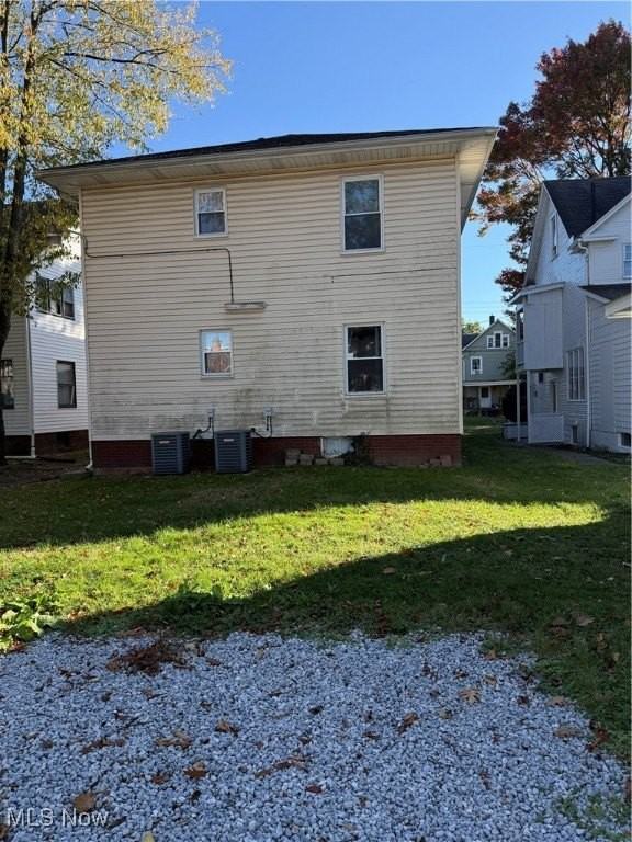 1235 18th St Nw Unit 2 #2 - Photo 3 of 16