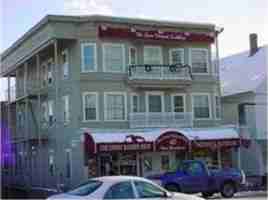 featured image of 40 W Broadway #8