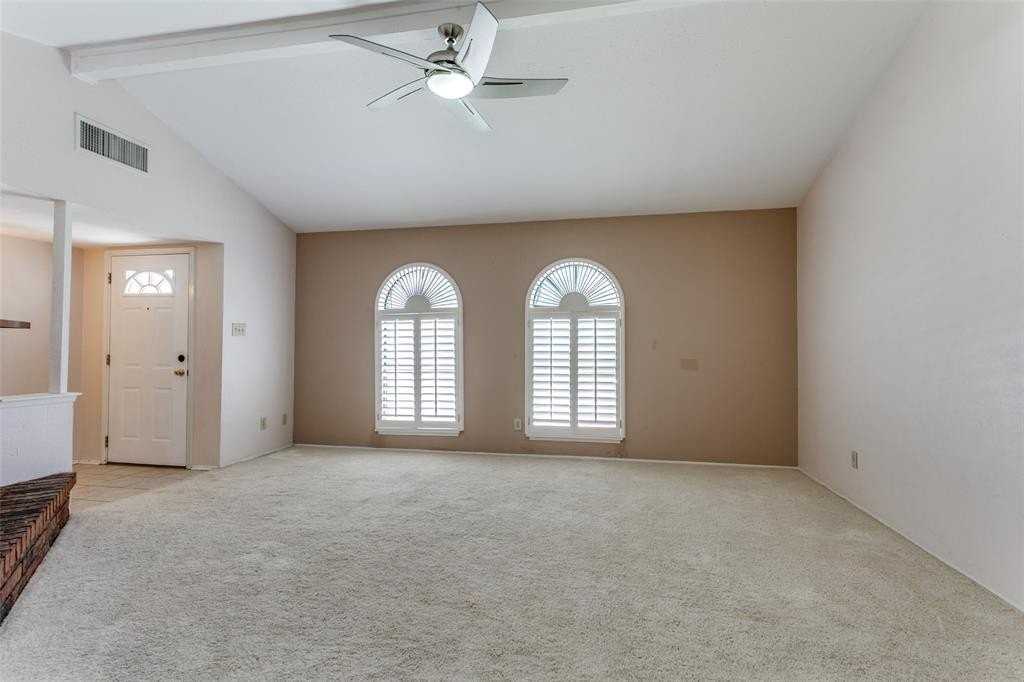 410 Cambria Dr - Photo 3 of 24