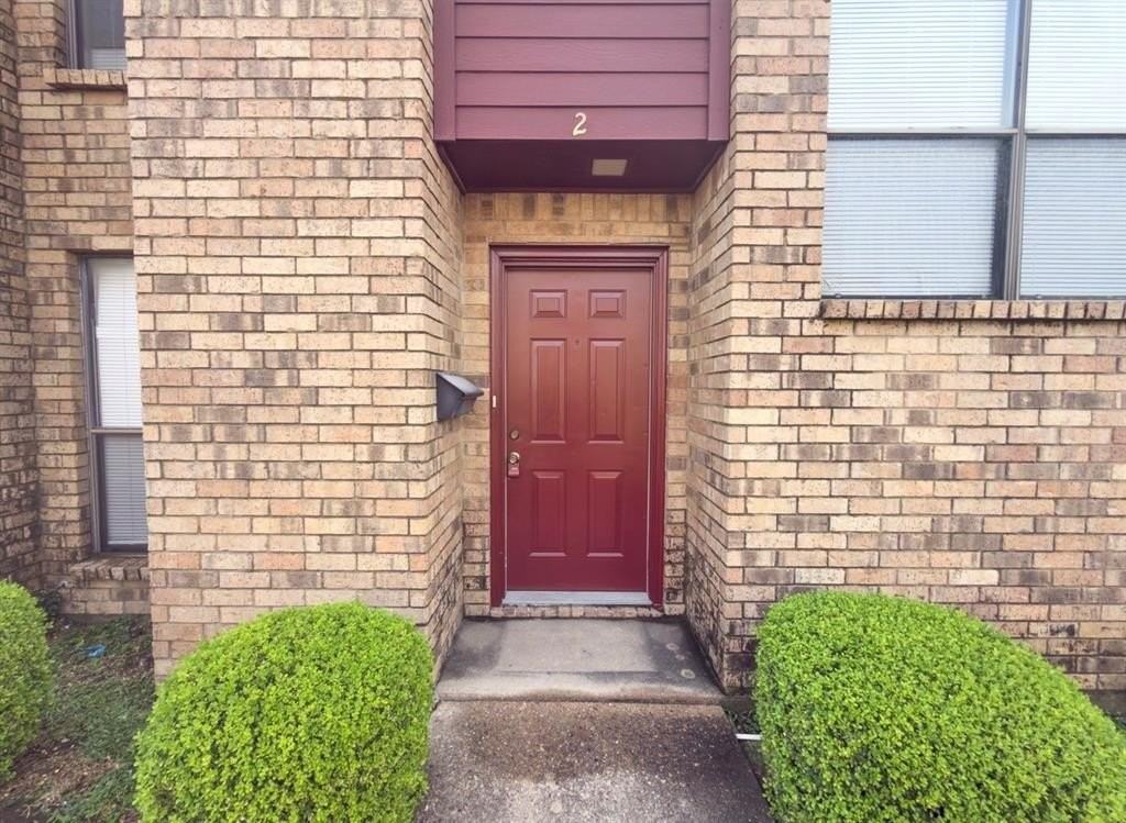 4825 Diaz Ave #2 - Photo 2 of 18