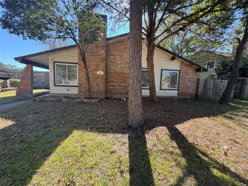 3406 Ivanhoe Ln - Photo 2 of 30