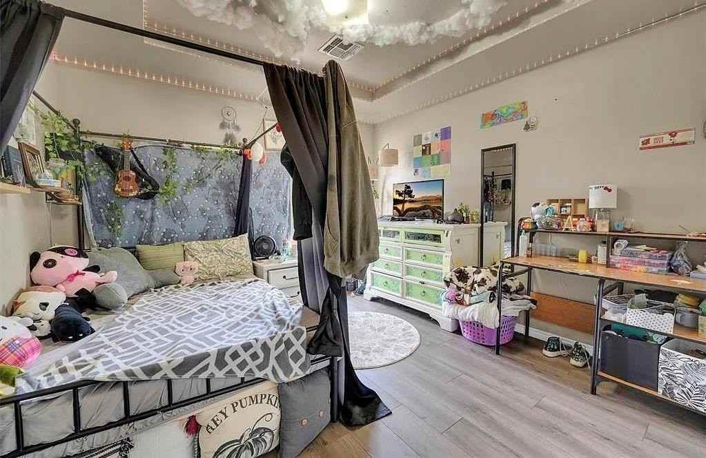 1500 Sommerset Pl - Photo 7 of 11