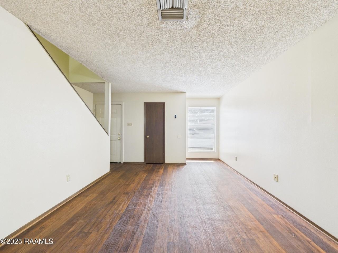 201 High Meadows Blvd #218 - Photo 3 of 16