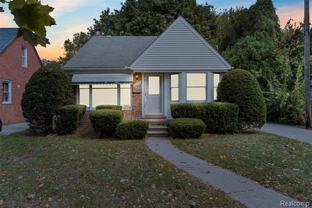 8038 Riverdale St - Photo 1 of 1