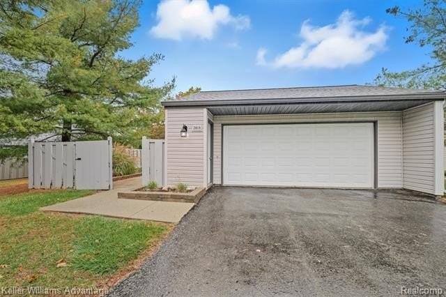 2819 Monte Vis - Photo 2 of 48