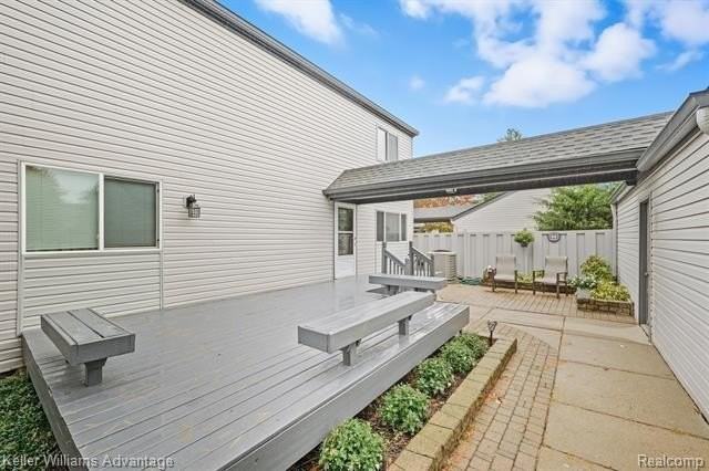 2819 Monte Vis - Photo 4 of 48