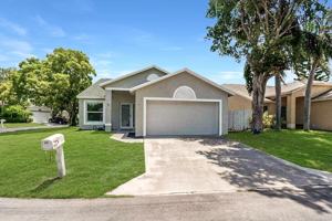 featured image of 48 Bentwater Cir