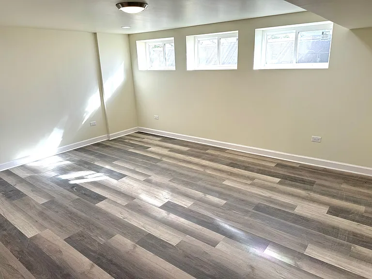 10350 Milford Street - Photo 2 of 10