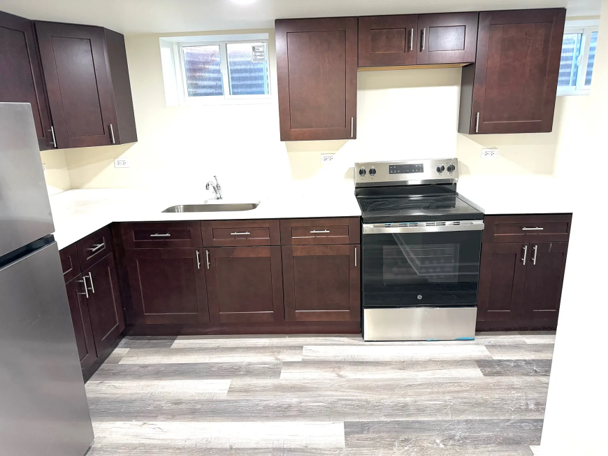 10350 Milford Street - Photo 6 of 10