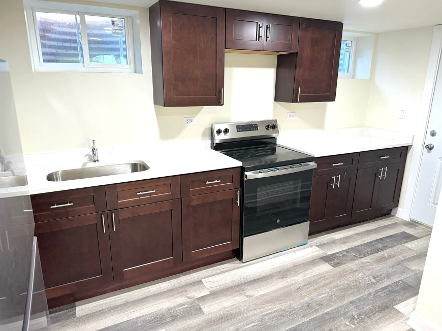 10350 Milford Street - Photo 7 of 10