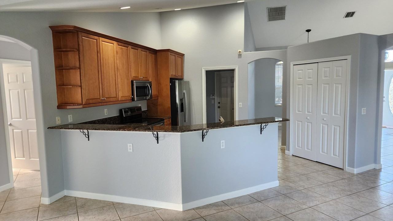 5610 Northwest North Crisona Circle - Photo 3 of 19