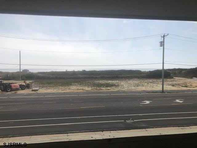 203 E Brigantine Ave - Photo 4 of 14