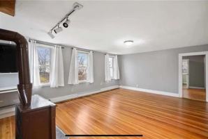 featured image of 118 Bernon St #2