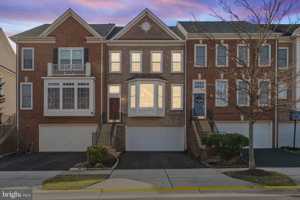 featured image of 42685 Rolling Rock Sq