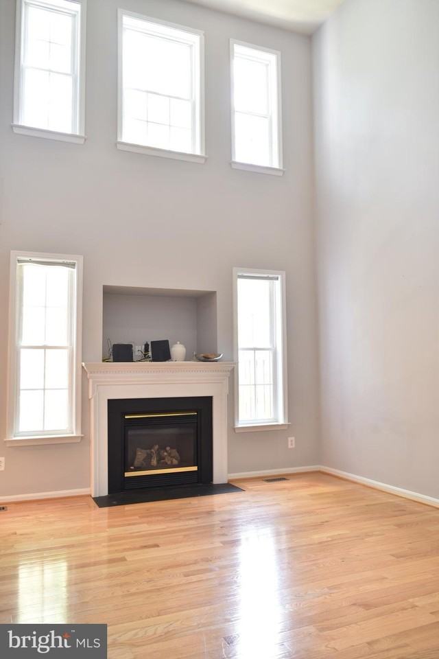 20387 Fallsway Ter - Photo 2 of 18