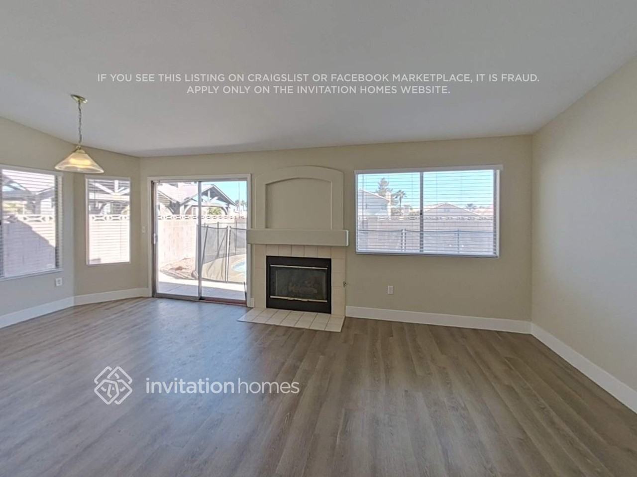 3836 Iverson Ln - Photo 5 of 19