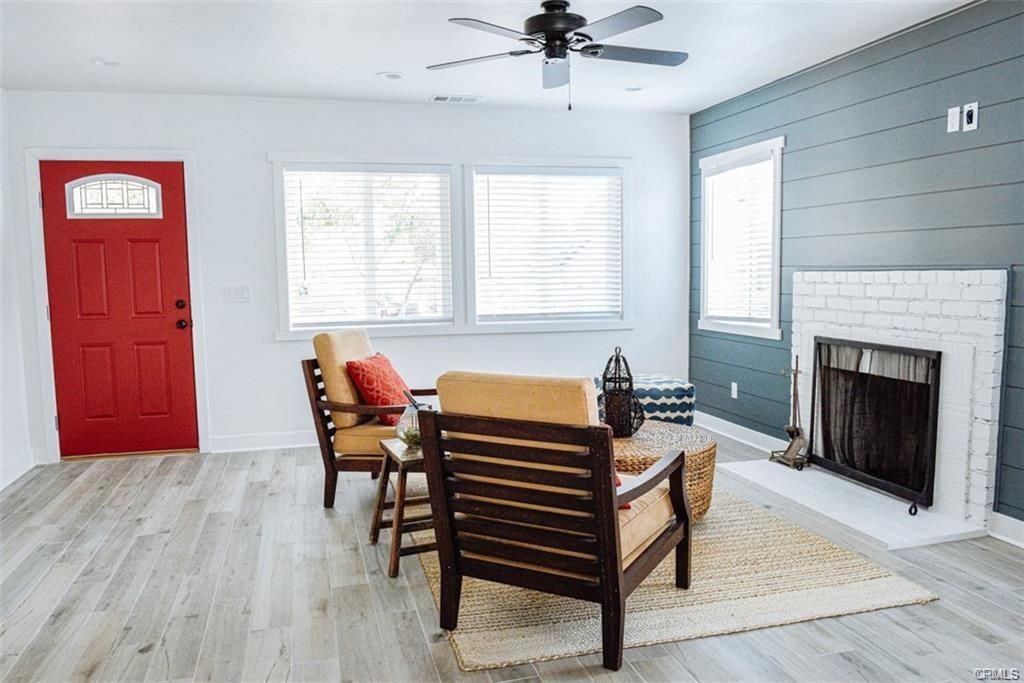 595 Ventura St - Photo 6 of 8