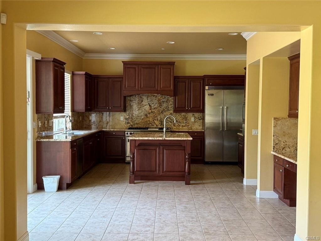 18549 Clydesdale Rd - Photo 2 of 4