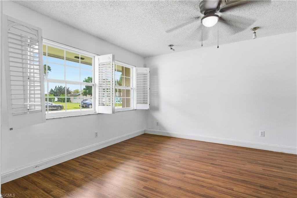 4520 Se 11th Pl - Photo 2 of 8