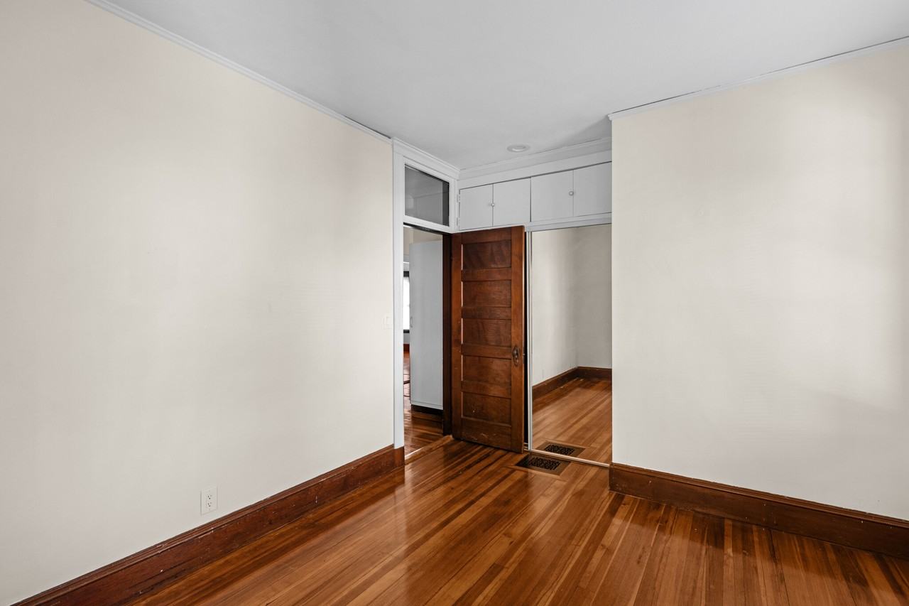 59 Hobson St #2 - Photo 6 of 24