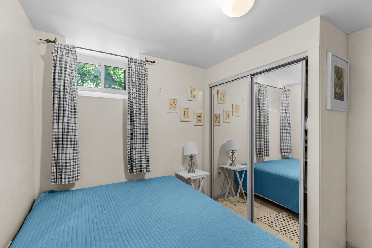 59 Hobson St - Photo 5 of 10