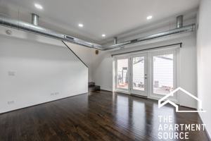 featured image of 913 N Honore St #1R