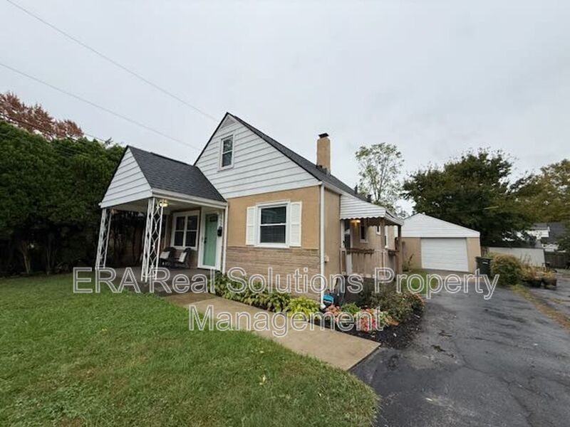 1953 Ardenrun Way - Photo 2 of 22