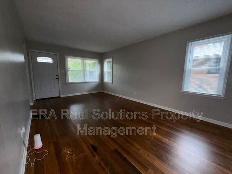 1953 Ardenrun Way - Photo 3 of 22