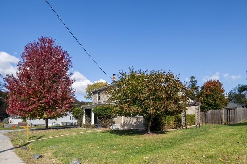 2201 Alvin Ave - Photo 2 of 39