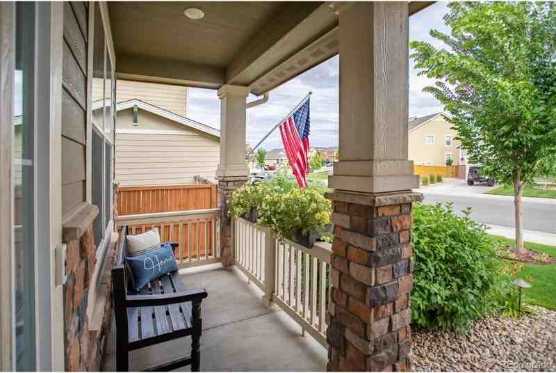 5421 E 143rd Dr - Photo 4 of 37