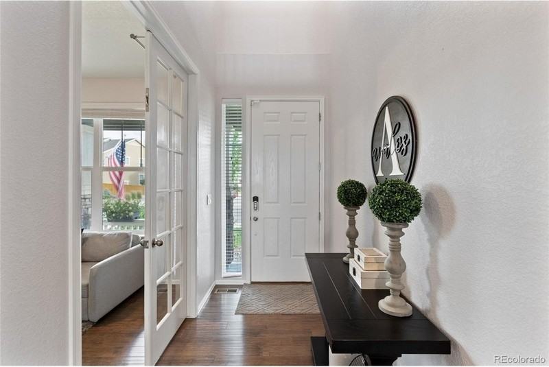 5421 E 143rd Dr - Photo 5 of 37