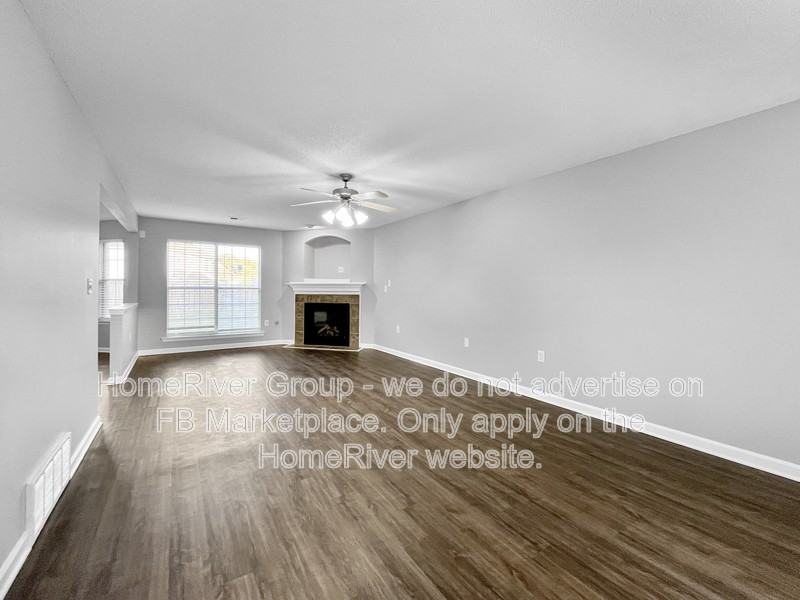 4890 Busy St - Photo 2 of 21