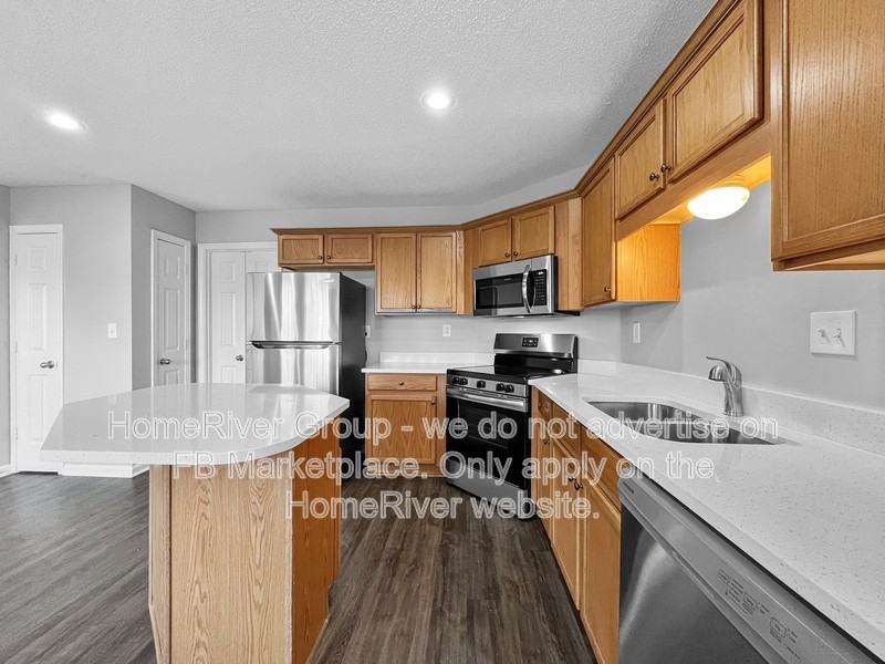 4890 Busy St - Photo 6 of 21