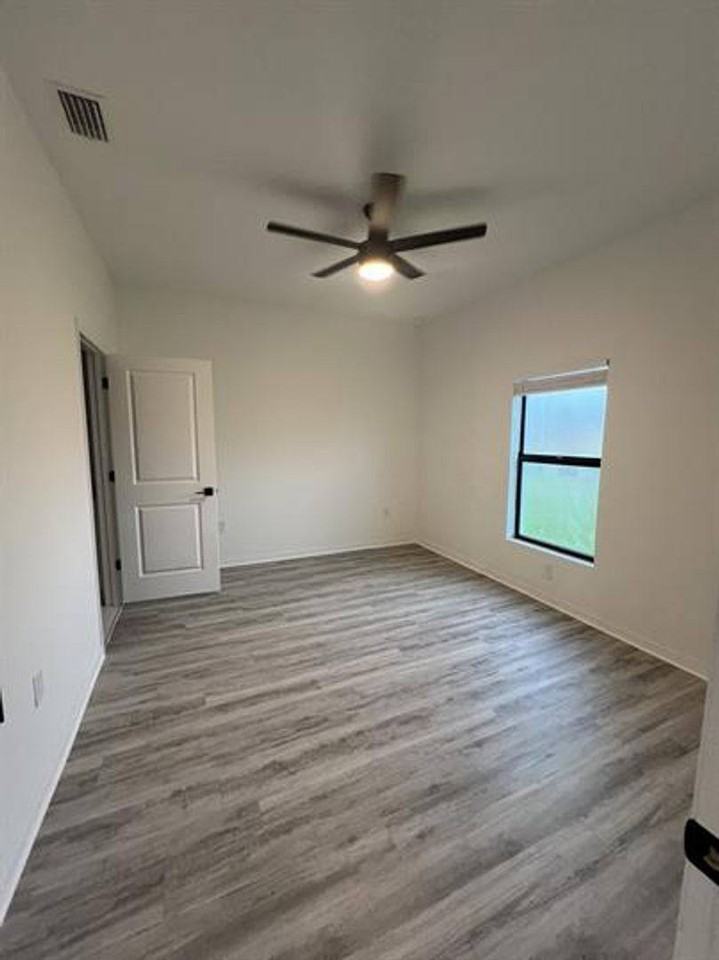 4214 Santa Barbara Boulevard - Photo 3 of 10