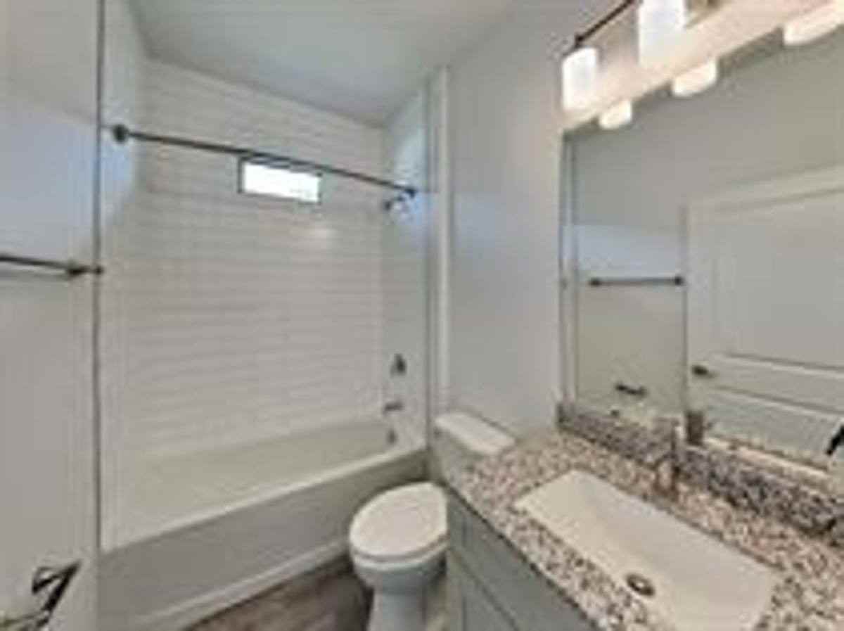 24503 Zephyr Ct - Photo 4 of 10