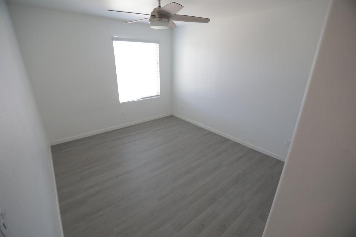 17702 Brandeis Ct - Photo 5 of 24